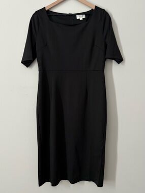 NWT! Tulip B Short Sleeves Sheath Dress